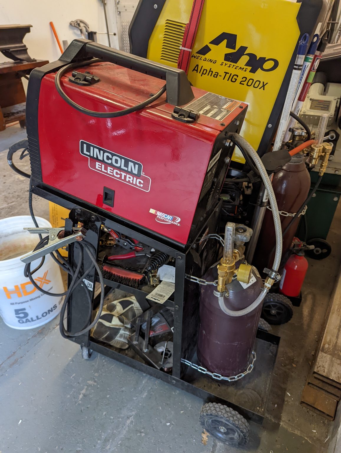 Lincoln Electric 125 HD Welder denhac